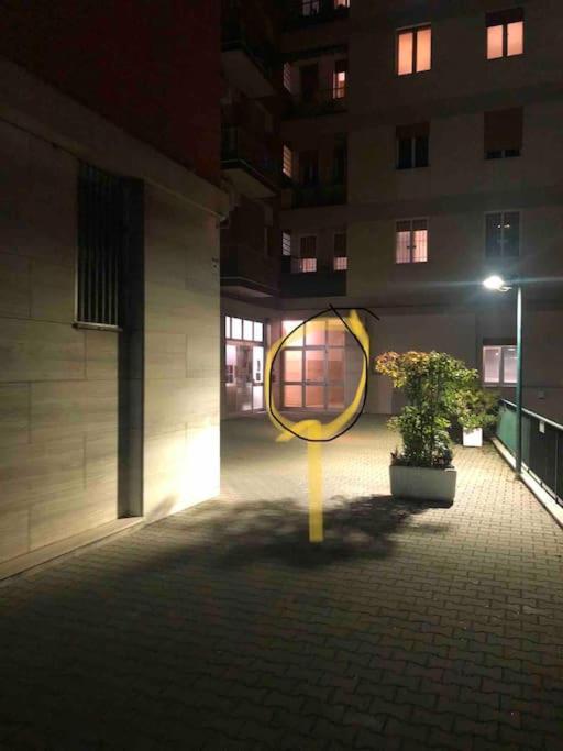 Splendido Appartamento In Zona Fiera A Bologna Bolonha Exterior foto